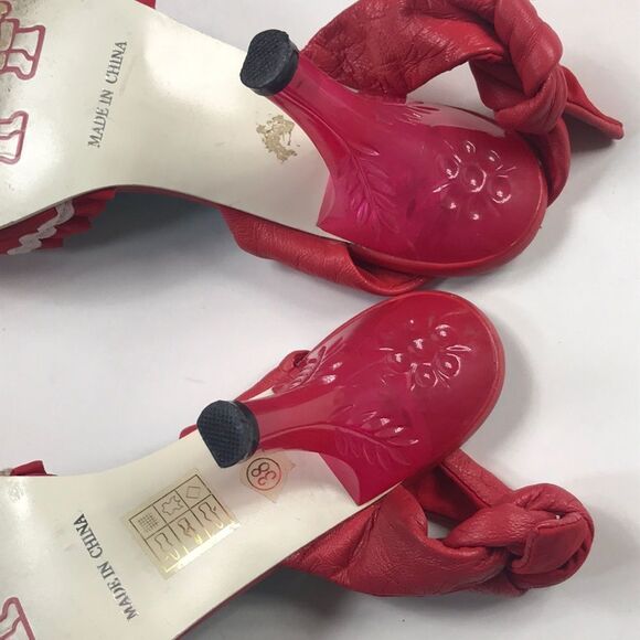 VTG,Red Kitten Heels by Irregular Choice Size 38 - Picture 16 of 16